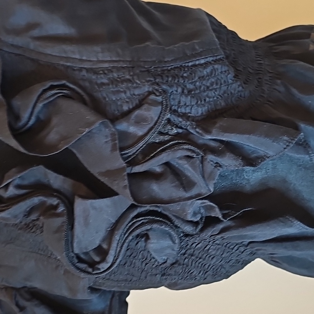BCBGMAXAZRIA Ruffled Cotton Short-sleeve Ruffled Bolero Cropped Jacket - Picture 3 of 10